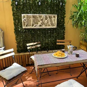 wohnung-groe-terrasse-monti.it-romehotels.com/